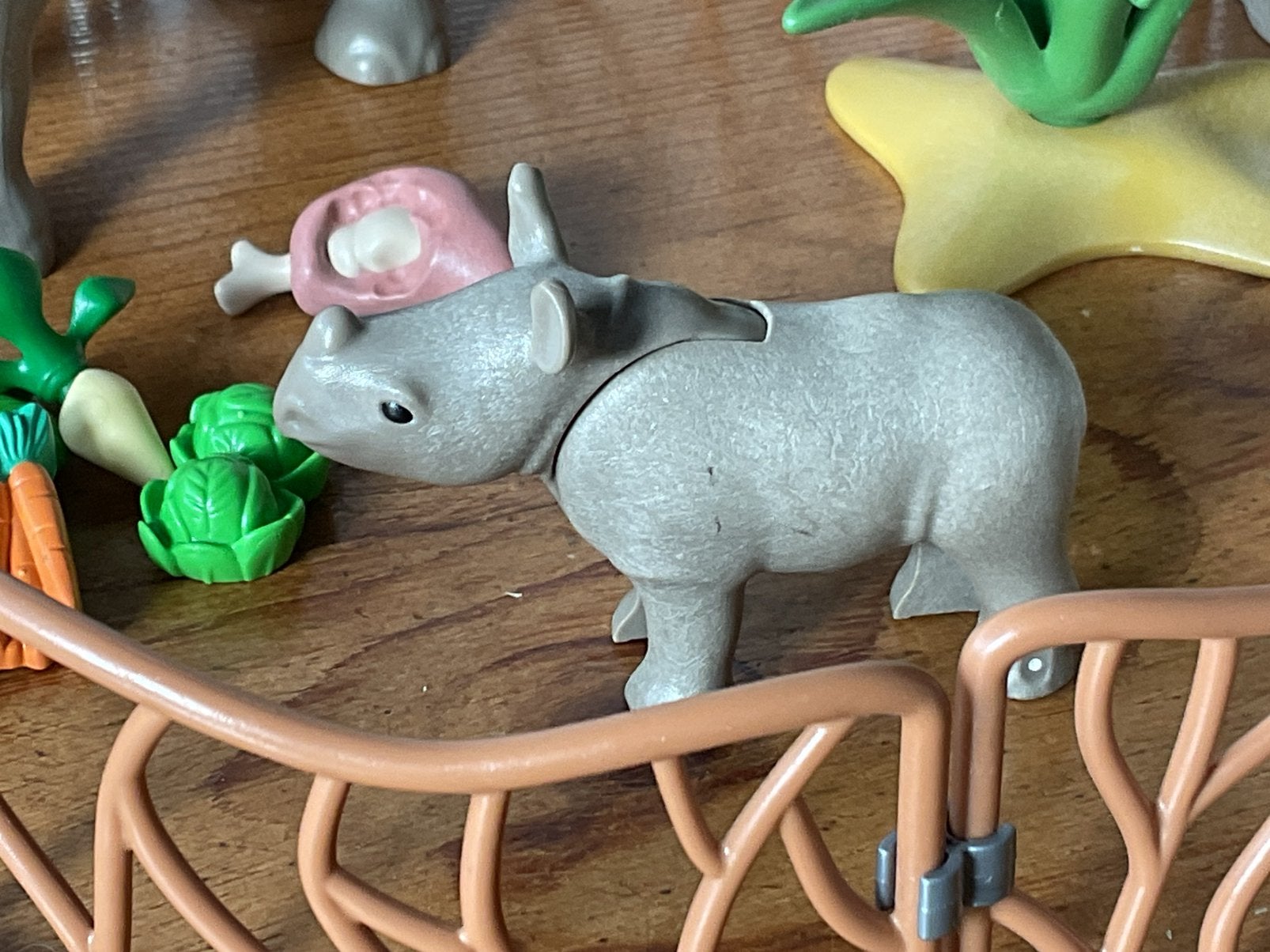 Foto 15 van PLAYMOBIL UITGEBREIDE GROTE DIERENTUIN 🐆 🦏 SUPER LEUK !!