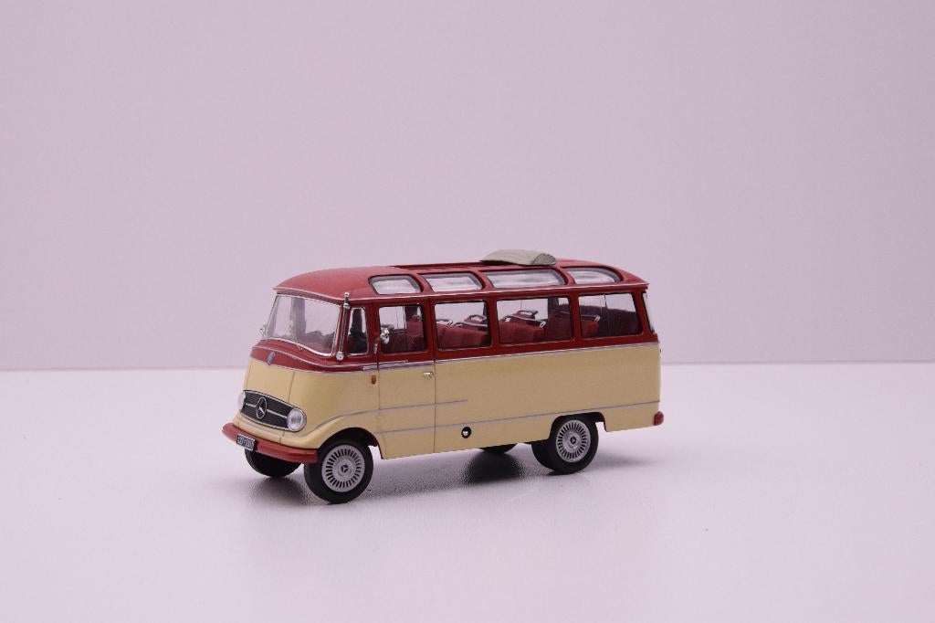 Mercedes  O 319   '' Schuco '', Ophalen of Verzenden, Zo goed als nieuw, Auto, Schuco