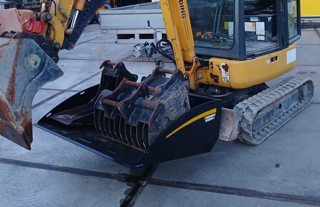 Transportbak bakkendrager 1 tot 10 ton kubota takeuchi, Ophalen