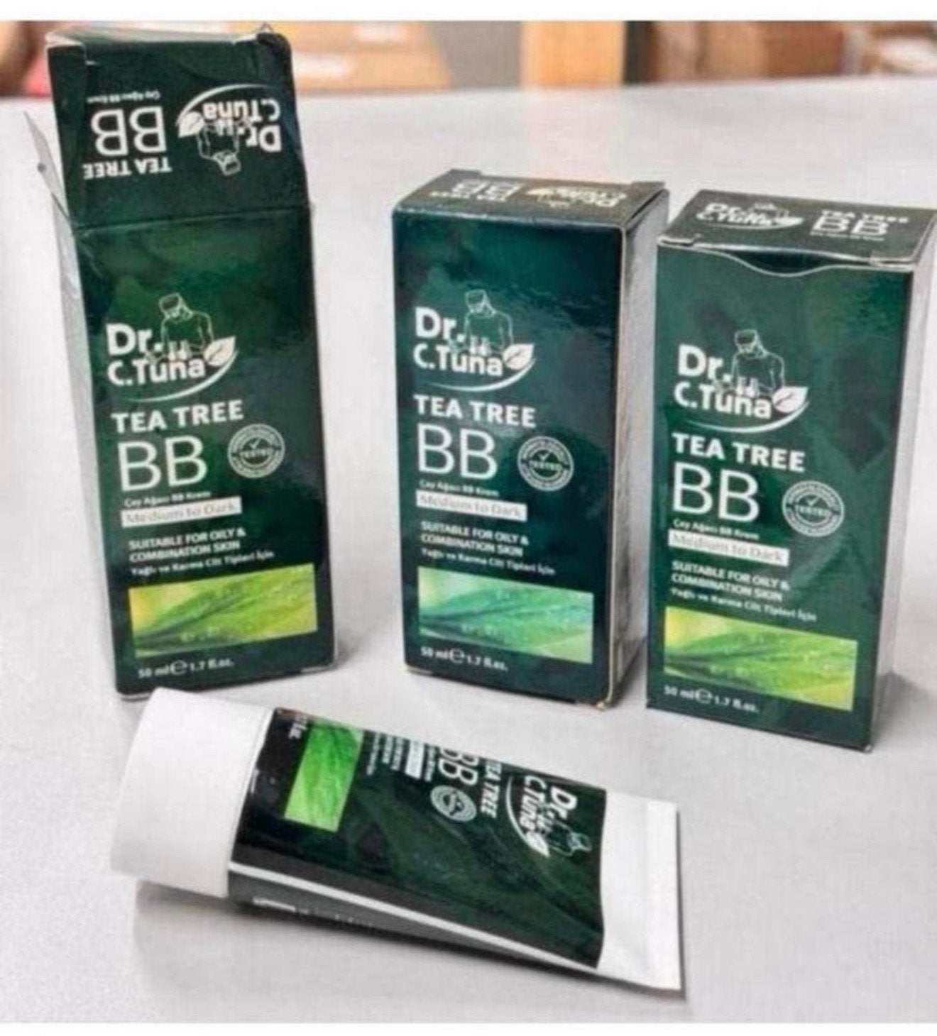 3X Farmasi DR. C Tuna Tea Tree Light to Medium Gezichtscreme, Gehele gezicht, Nieuw, Ophalen of Verzenden, H