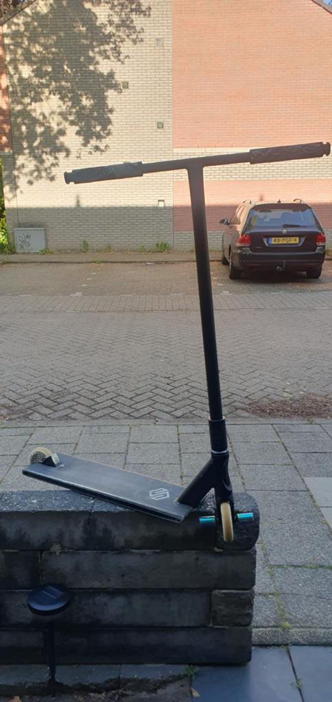 Gravis Stuntstep met Honeycore wielen en Striker handvaten, Fietsen en Brommers, Steps, Ophalen, Gebruikt, Overige typen, Gravis