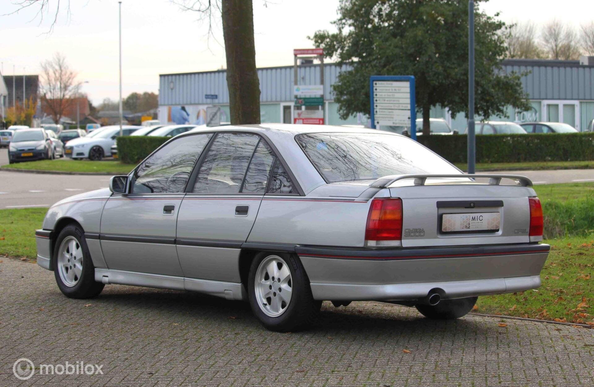 Zeldzaam icoon! |Opel Omega 3.0i 3000 | 1987 | MRB vrij!, foto 7