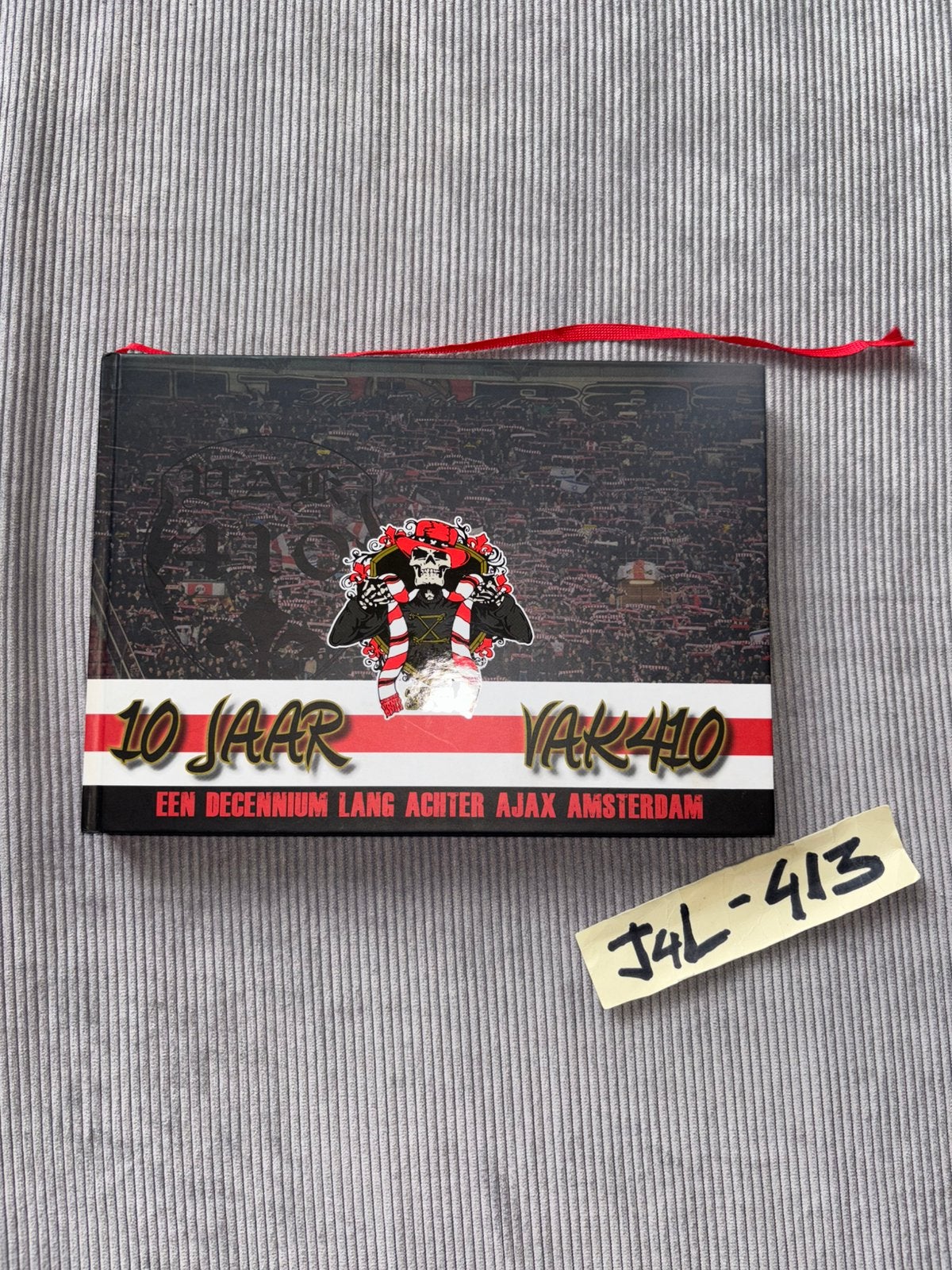 Ajax vak 410 boek 2001-2011 10 jaar ultra’s Amsterdam fside, Sport en Fitness, Maat XS of kleiner, Verzenden, Zo goed als nieuw