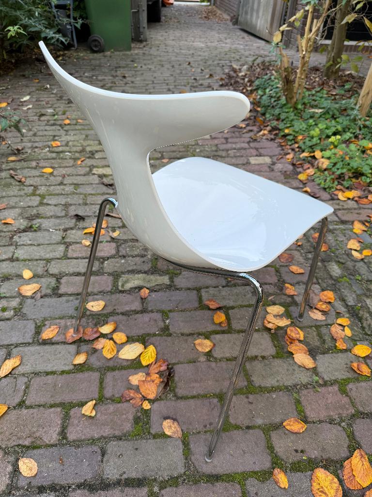 Delfy Designstoel Italiaans Design, Huis en Inrichting, Stoelen, Ophalen, Wit, Zo goed als nieuw, Italiaans Modern Tijdloos
