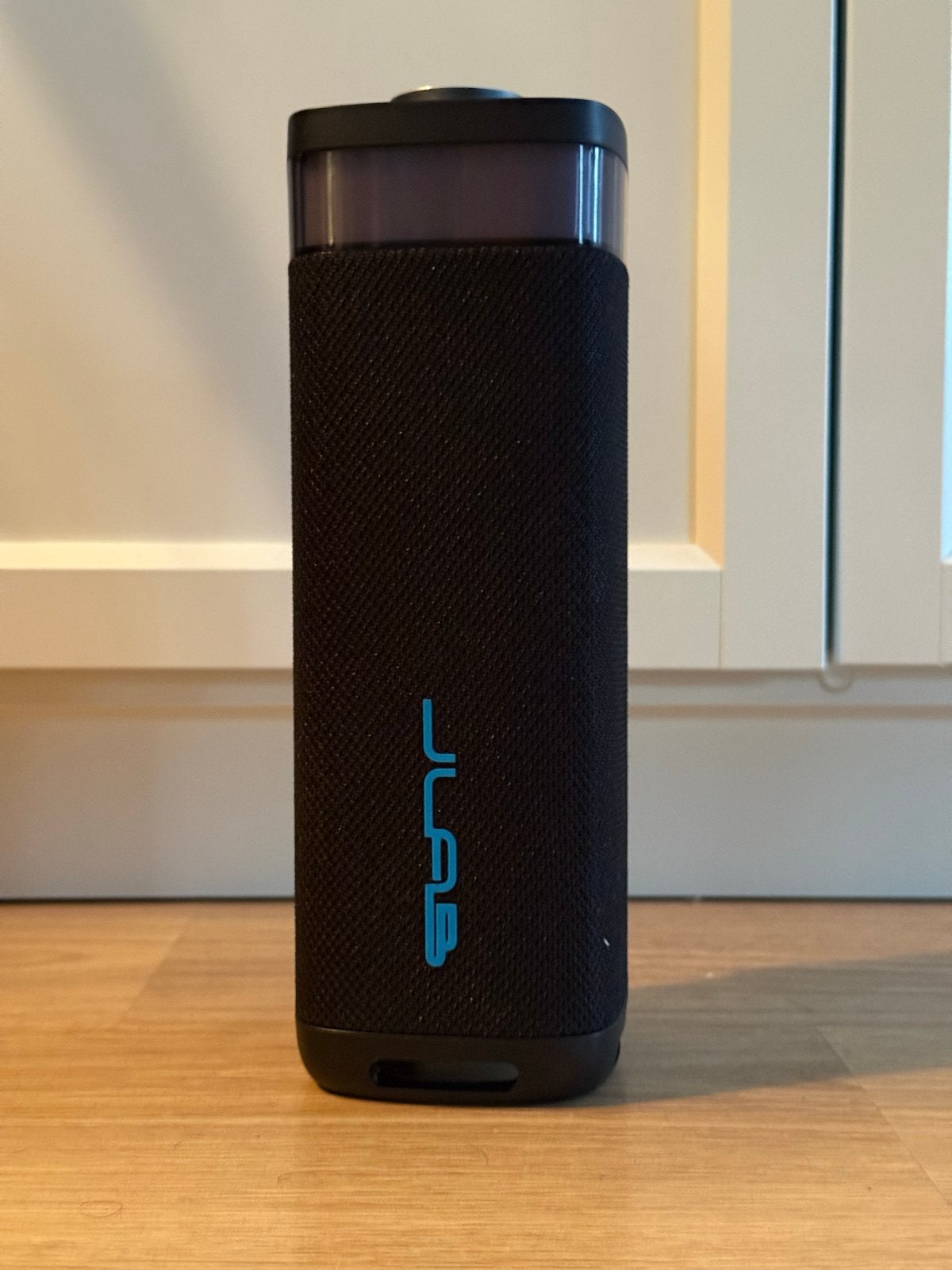 JLab Jbuds Go Speaker