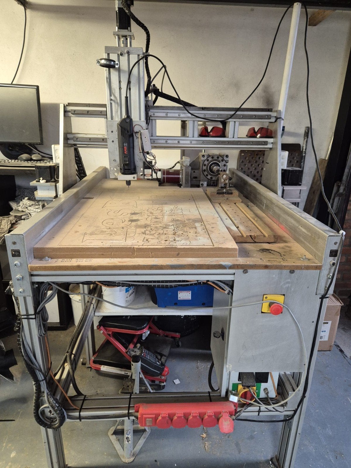 CNC machine met 4e as, laser en Eding CNC besturing, Ophalen