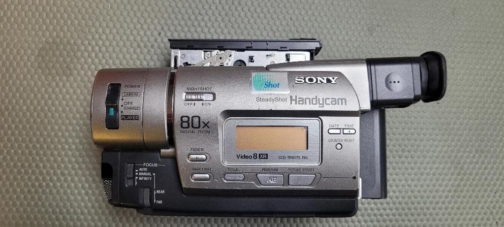 Sony video camera ccd tr617e, 20x of meer, Overige soorten, Ophalen of Verzenden, Camera