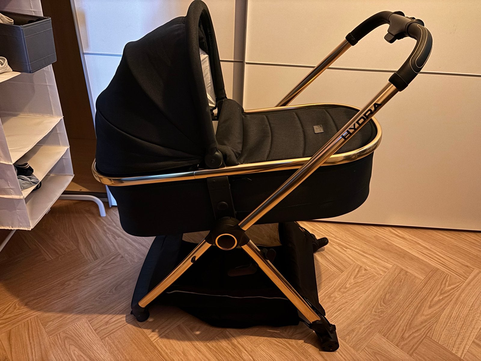 Cangaroo Hydra kinderwagen goud/zwart, Kinderen en Baby's, Ophalen