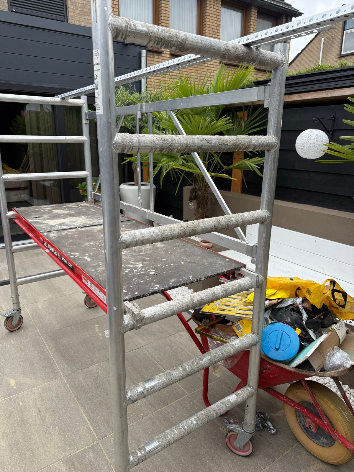 Altrex RS Tower Kamersteiger - Gebruikt, Ophalen of Verzenden, Gebruikt, Rolsteiger of Kamersteiger, 2 tot 5 meter