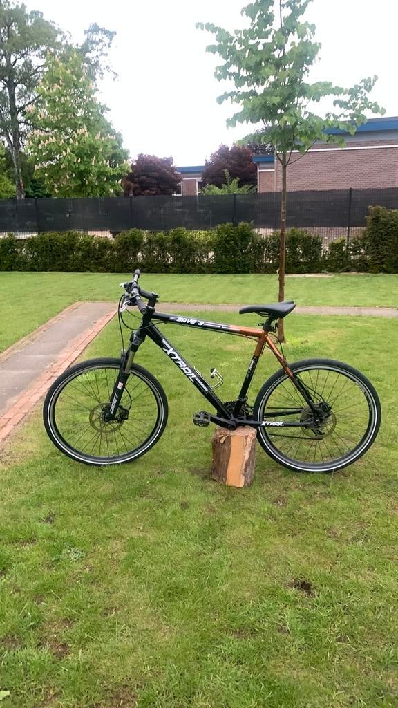 Mountainbike 26 inch, Shimano schijfremmen, 28 versnellingen, Fietsen en Brommers, Fietsen | Mountainbikes en ATB, Gebruikt, Hardtail