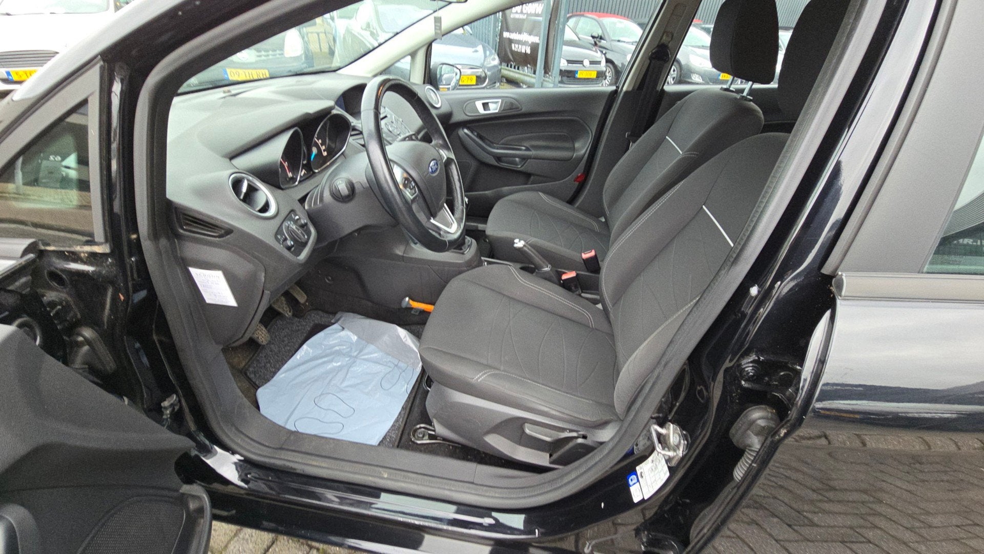 Foto 16 van Ford Fiesta 1.0 Style Ultimate