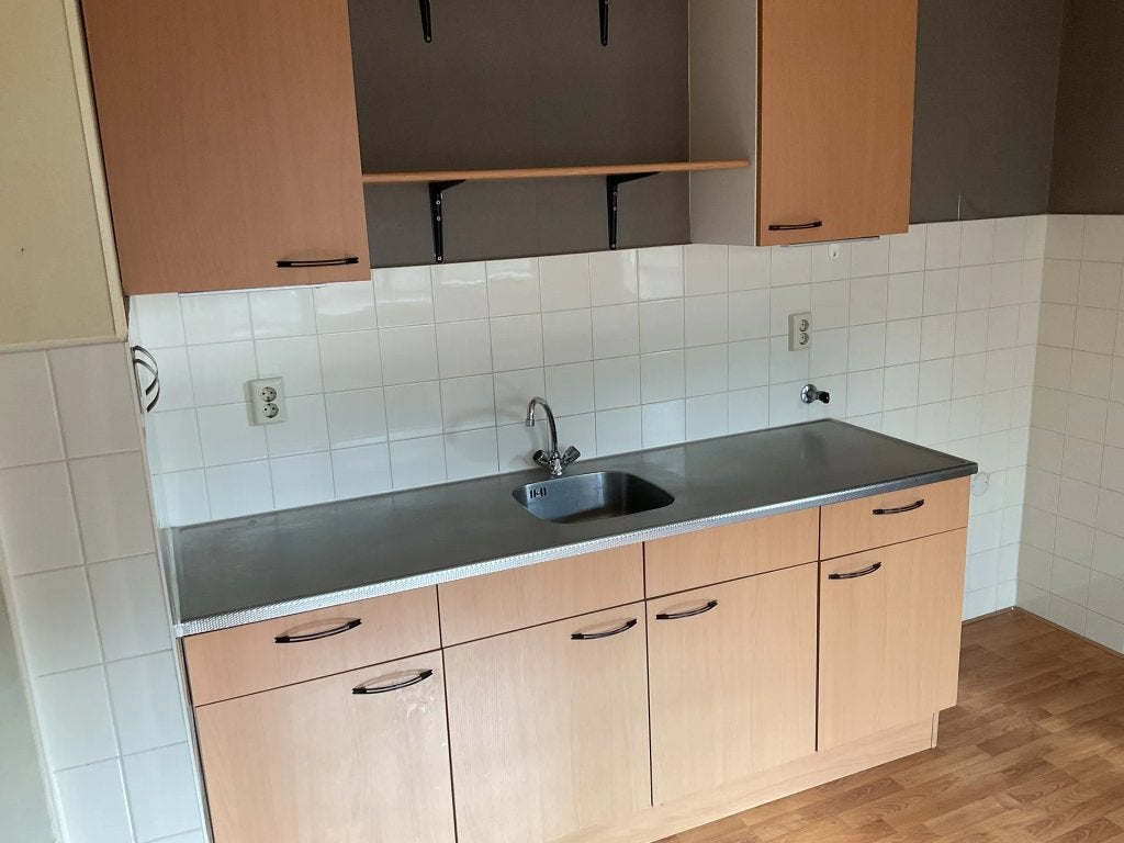 NIEUW! Woonruimte te huur Zeebiesstraat, Emmeloord, Huizen en Kamers