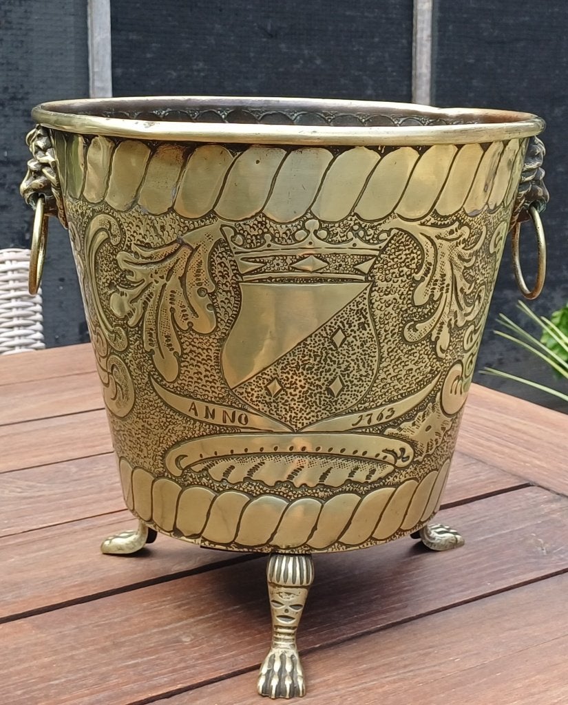 Gedateerde Cachepoo ''ANNO 1763'', Verzenden, Koper