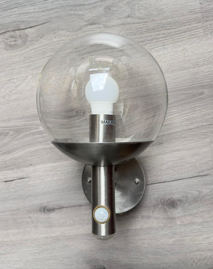 Buitenlamp met bewegingssensor, Ophalen of Verzenden, Gebruikt