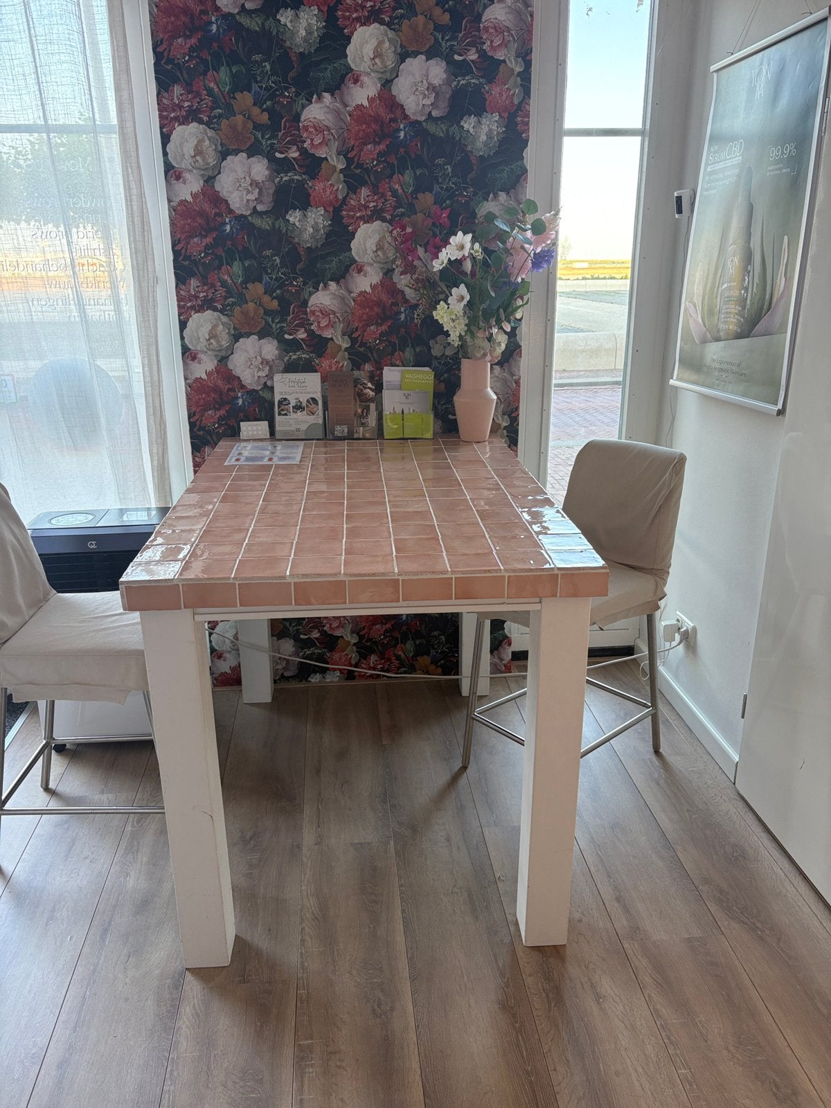 Hoge eettafel met barkrukken bartafel van Henders & hazel, Ophalen, 100 tot 150 cm, 50 tot 100 cm, Zo goed als nieuw