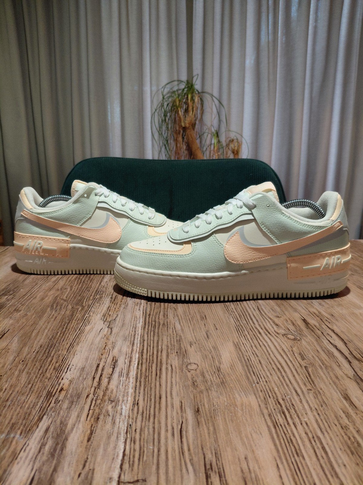 Nike Air Force 1 Shadow 'Barely Green' Size 42,5, Nike, Ophalen of Verzenden, Groen, Sneakers of Gympen