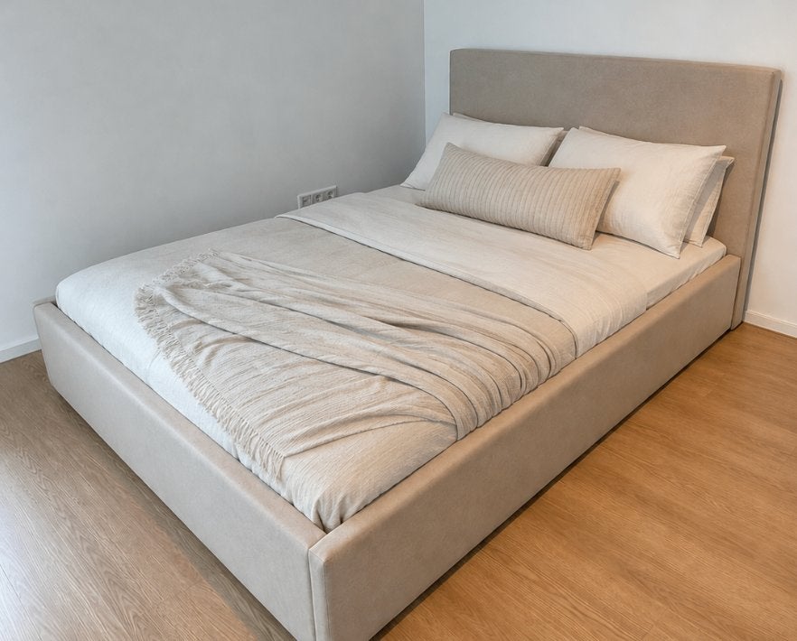 Bed + lattenbodem (excl. matras), Huis en Inrichting, Slaapkamer | Bedden, Ophalen, 140 cm, Zo goed als nieuw, Twijfelaar