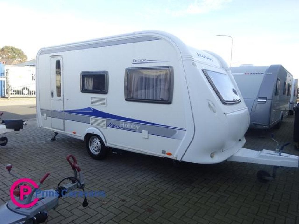 Hobby De luxe 440SF Vast Bed en Mover, Caravans en Kamperen, Caravans, Hobby, Bedrijf, 750 - 1000 kg, Schokbreker