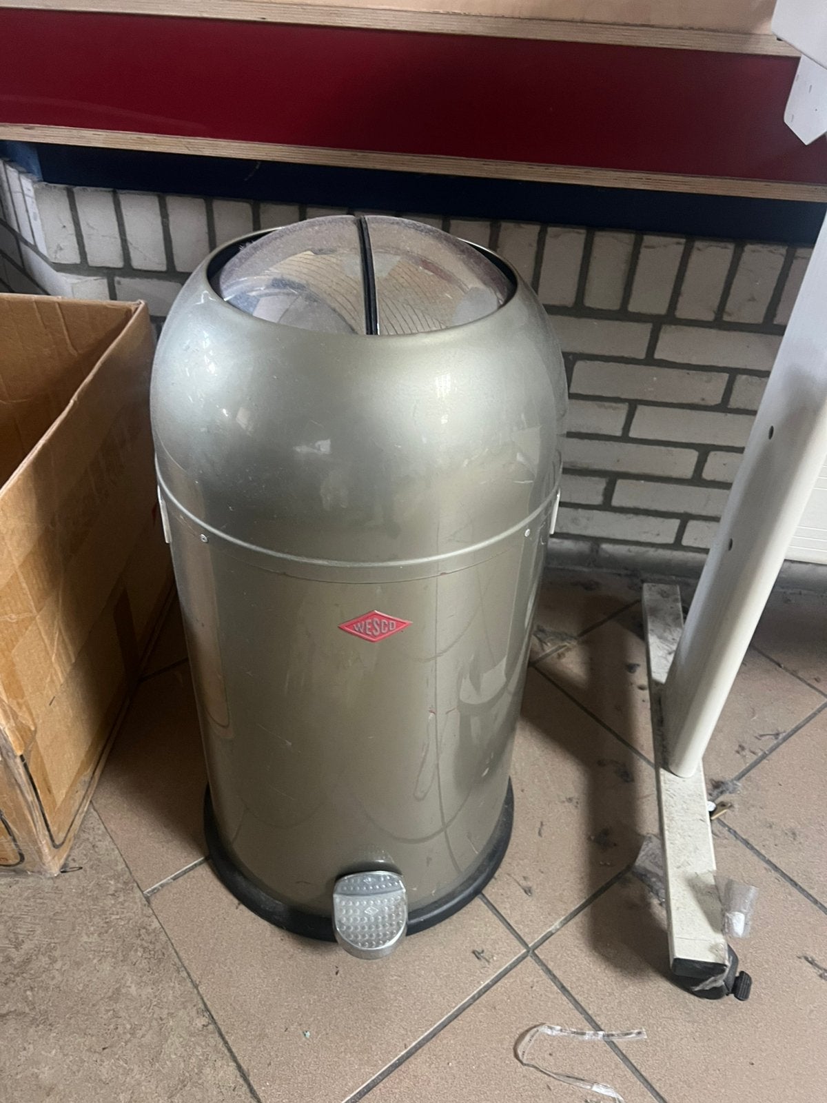 Prullenbak wesco, 40 liter of meer, Ophalen, Gebruikt