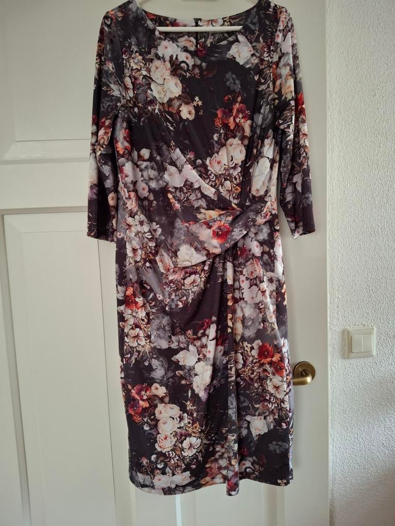 Mooi jurkje van cadadia maat 40, Kleding | Dames, Jurken, Maat 38/40 (M), Overige kleuren, Ophalen of Verzenden, Knielengte
