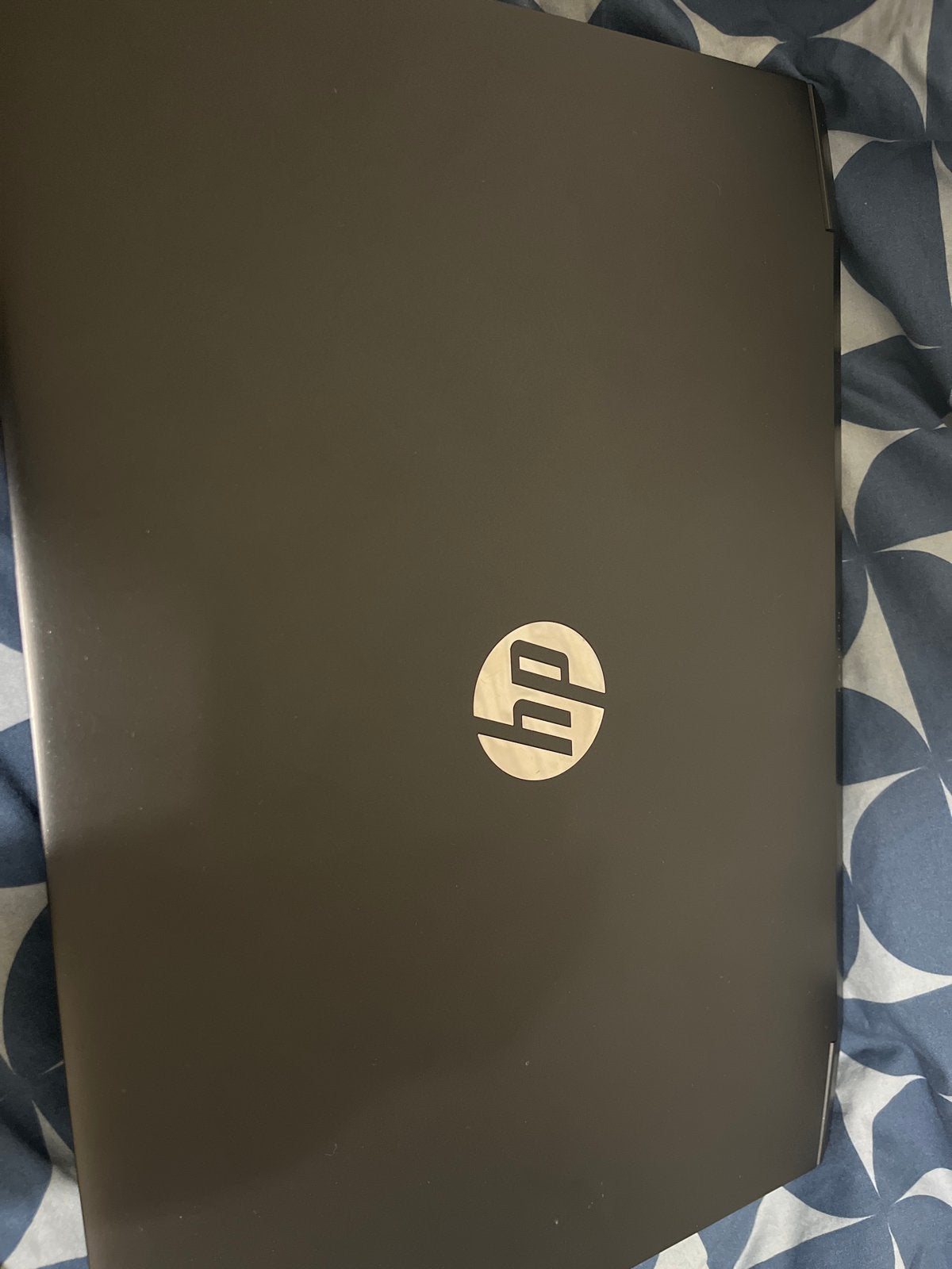 Foto 2 van HP Pavilion Gaming Laptop - AMD Ryzen 5, NVIDIA GTX