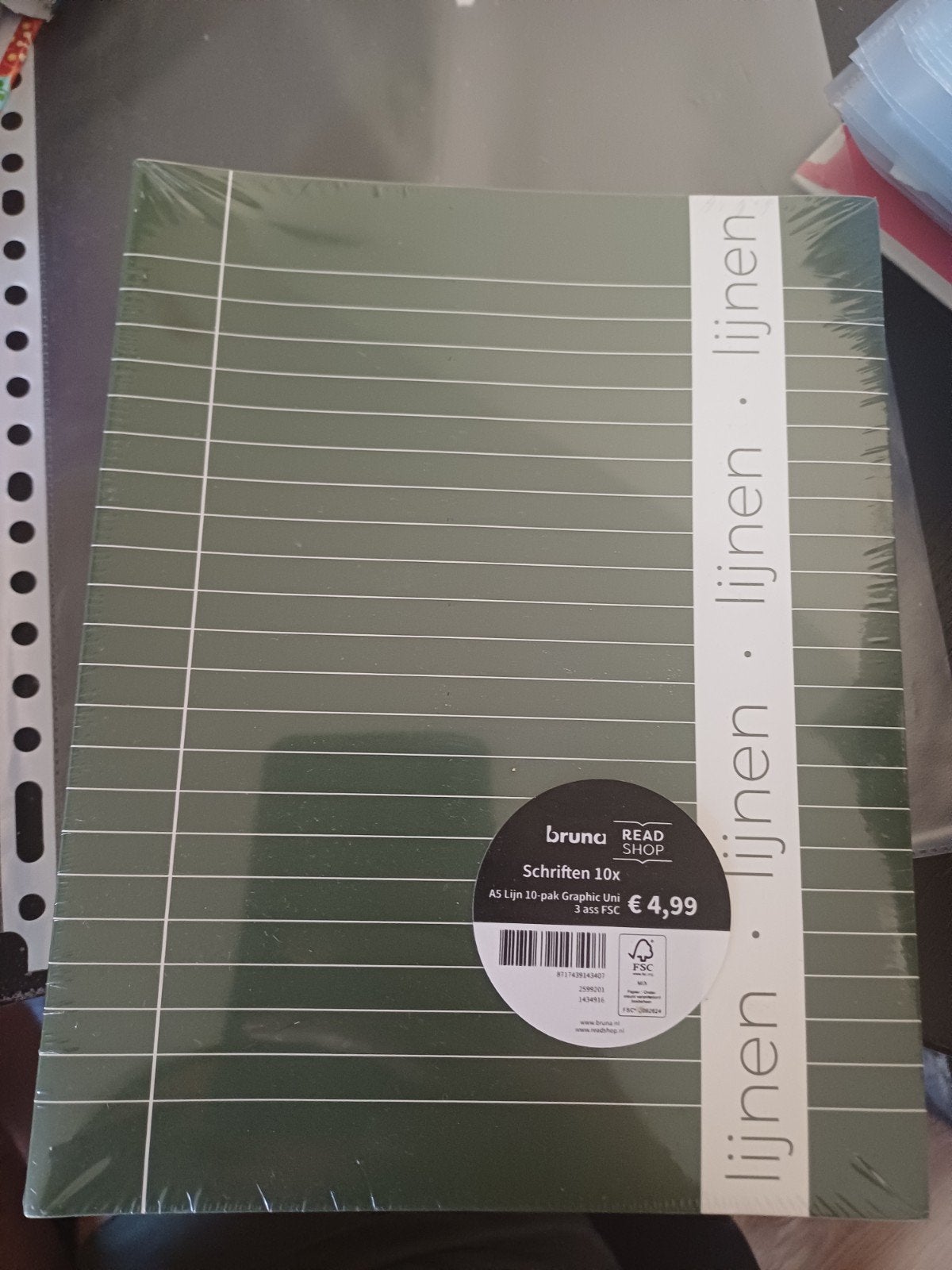 stapel lijnen schriften, Ophalen, Nieuw