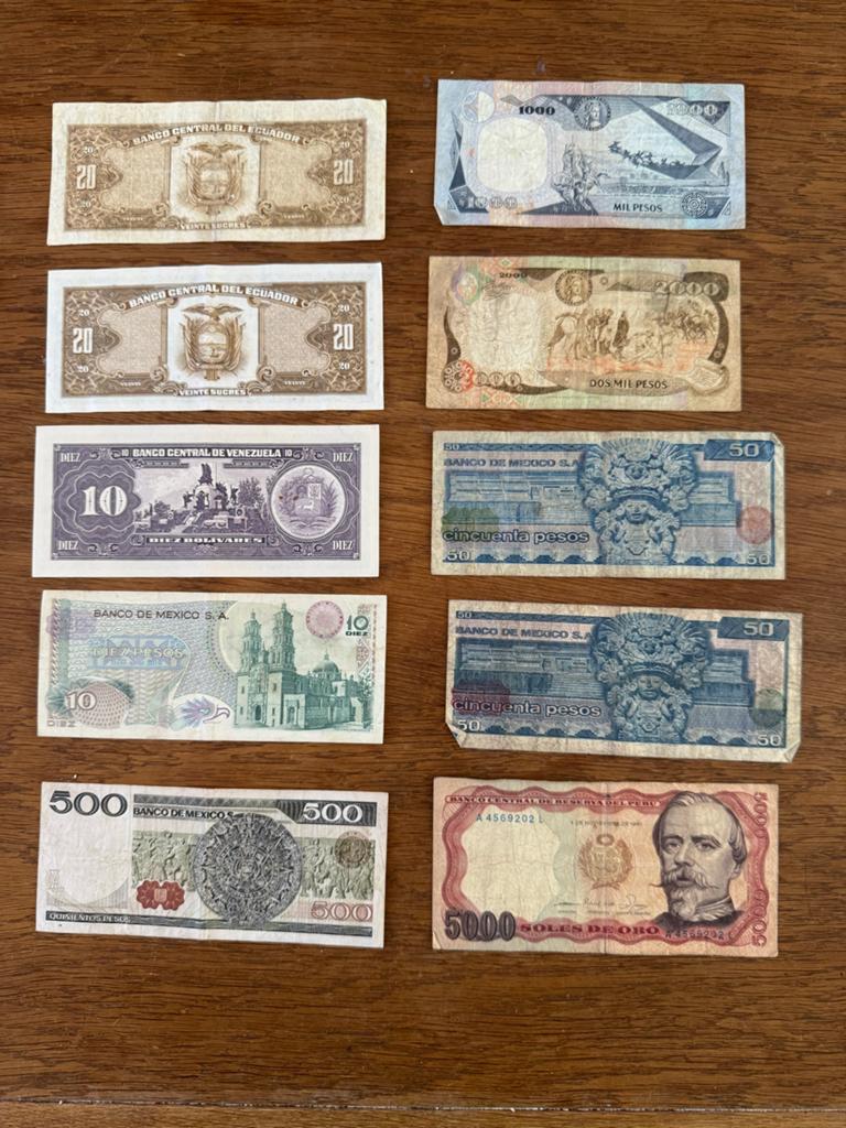 Diverse buitenlandse valuta - Setje bankbiljetten, Postzegels en Munten, Munten en Bankbiljetten | Verzamelingen, Ophalen of Verzenden