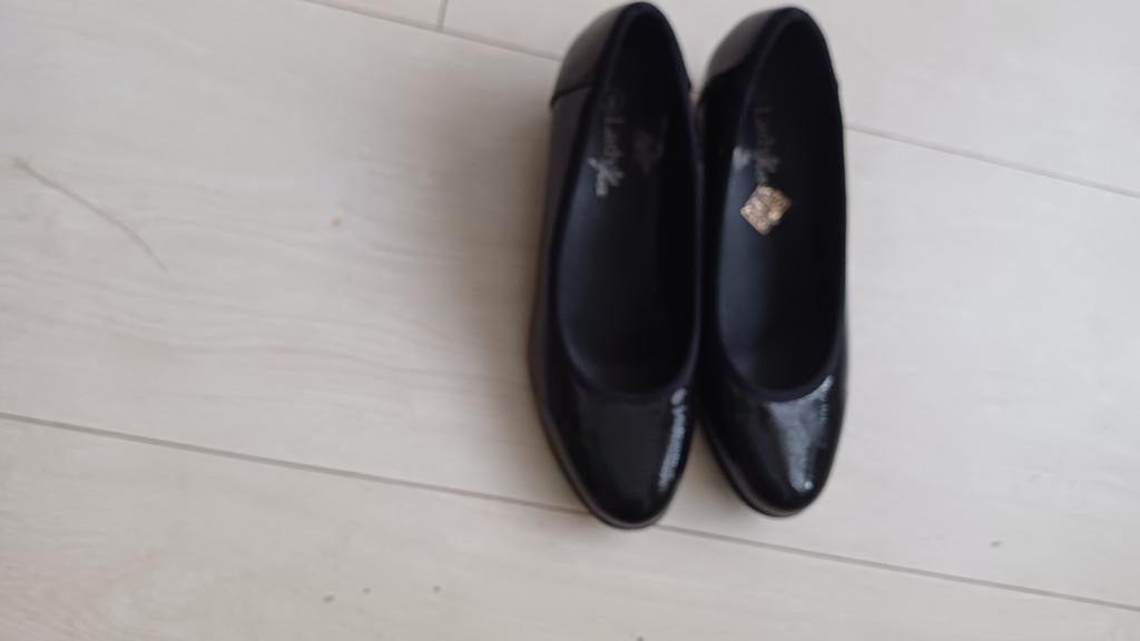 Zwarte lakleren ballerina's van Ladyflex, maat 38, Zwart, Ladyflex, Gedragen, Ballerina's