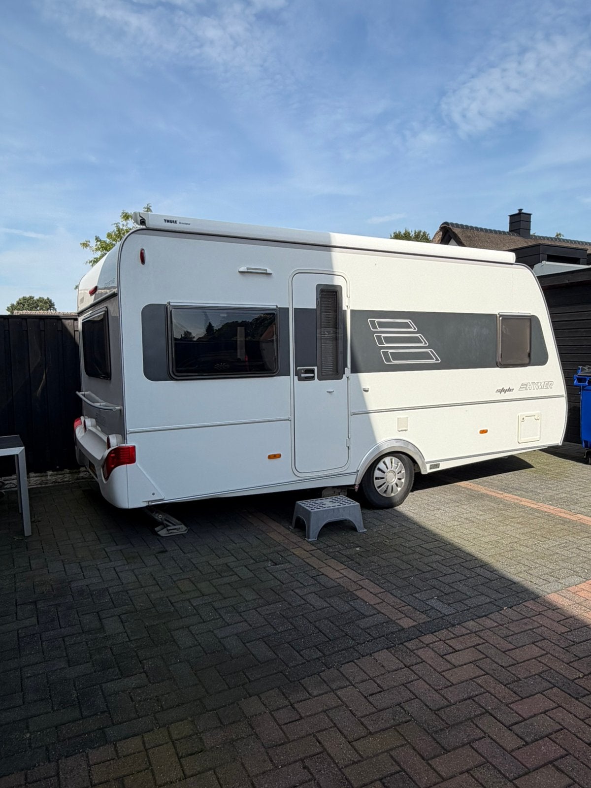 Hymer Eriba Sporting 465, Mover, Rondzit, Frans bed, Particulier