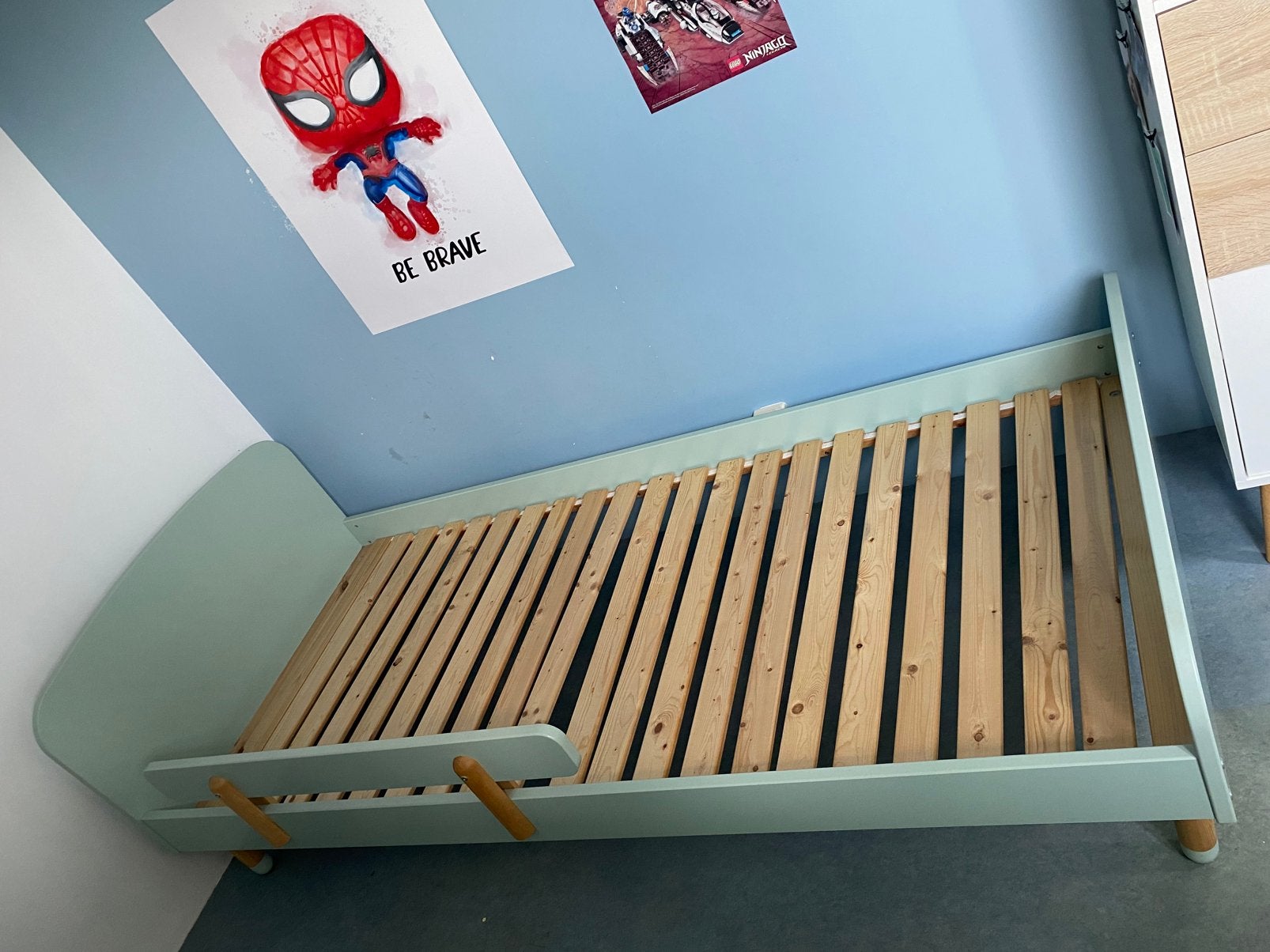 Kinderbed lichtgroen 200cmx90cm, Ophalen, 85 tot 100 cm, Gebruikt, Lattenbodem