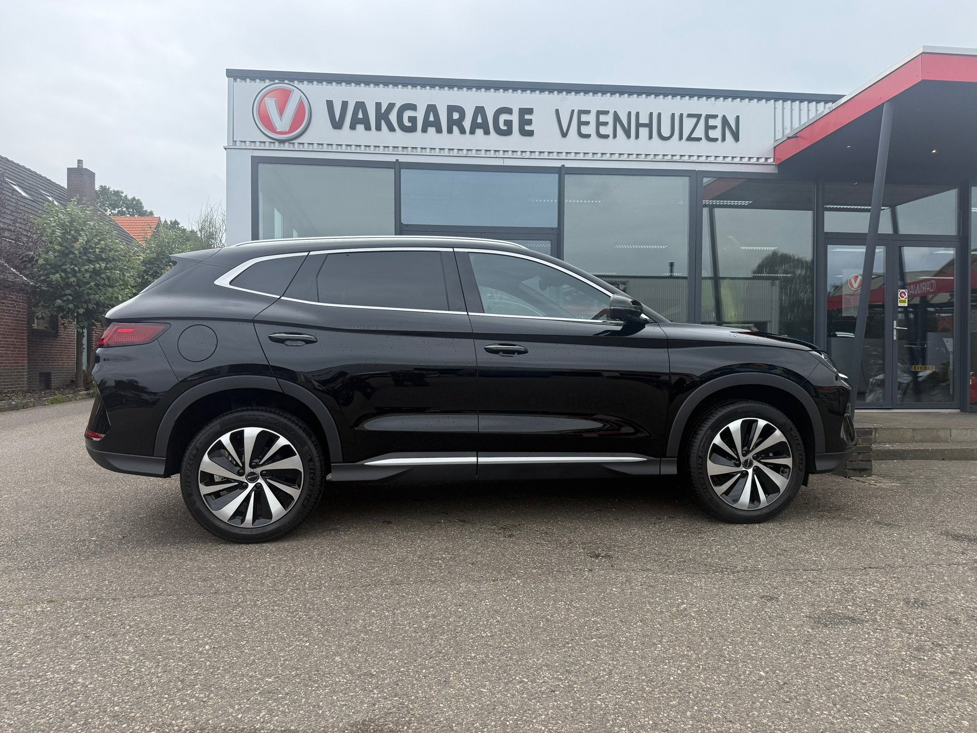 Byd SEAL U 1.5 DM-i FWD Boost|Rijklaar prijs|Nieuw|6 jaar fa, Auto's, 12 maanden, Seal U, 4 cilinders, Zwart