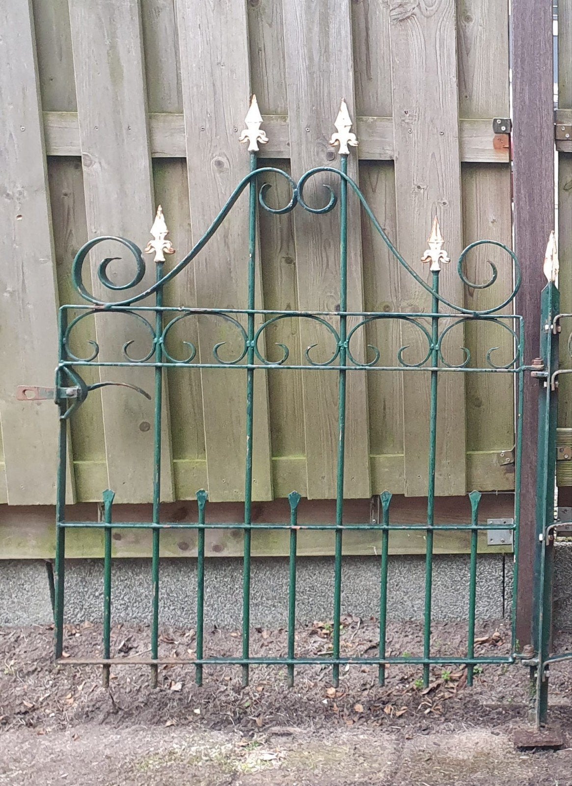 Smeedijzeren tuinhek met sierpunten en poort (2,85m), Tuin en Terras, Tuinhekken en Hekwerk, Ophalen