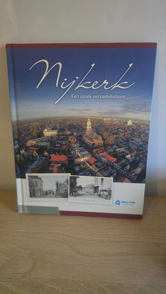Nijkerk: Een Uniek Verzamelalbum - Albert Heijn, Boeken, Geschiedenis | Stad en Regio, Ophalen of Verzenden, 20e eeuw of later