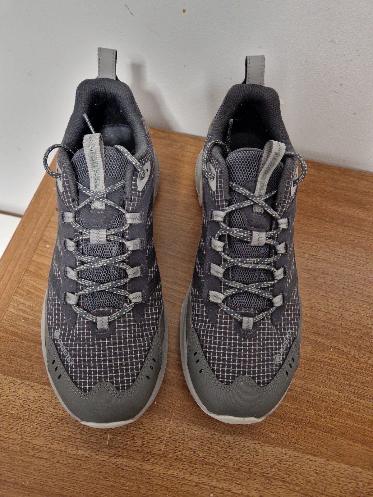 Merrell wandelschoenen NIEUW maat 44, Ophalen, Nieuw, Schoenen
