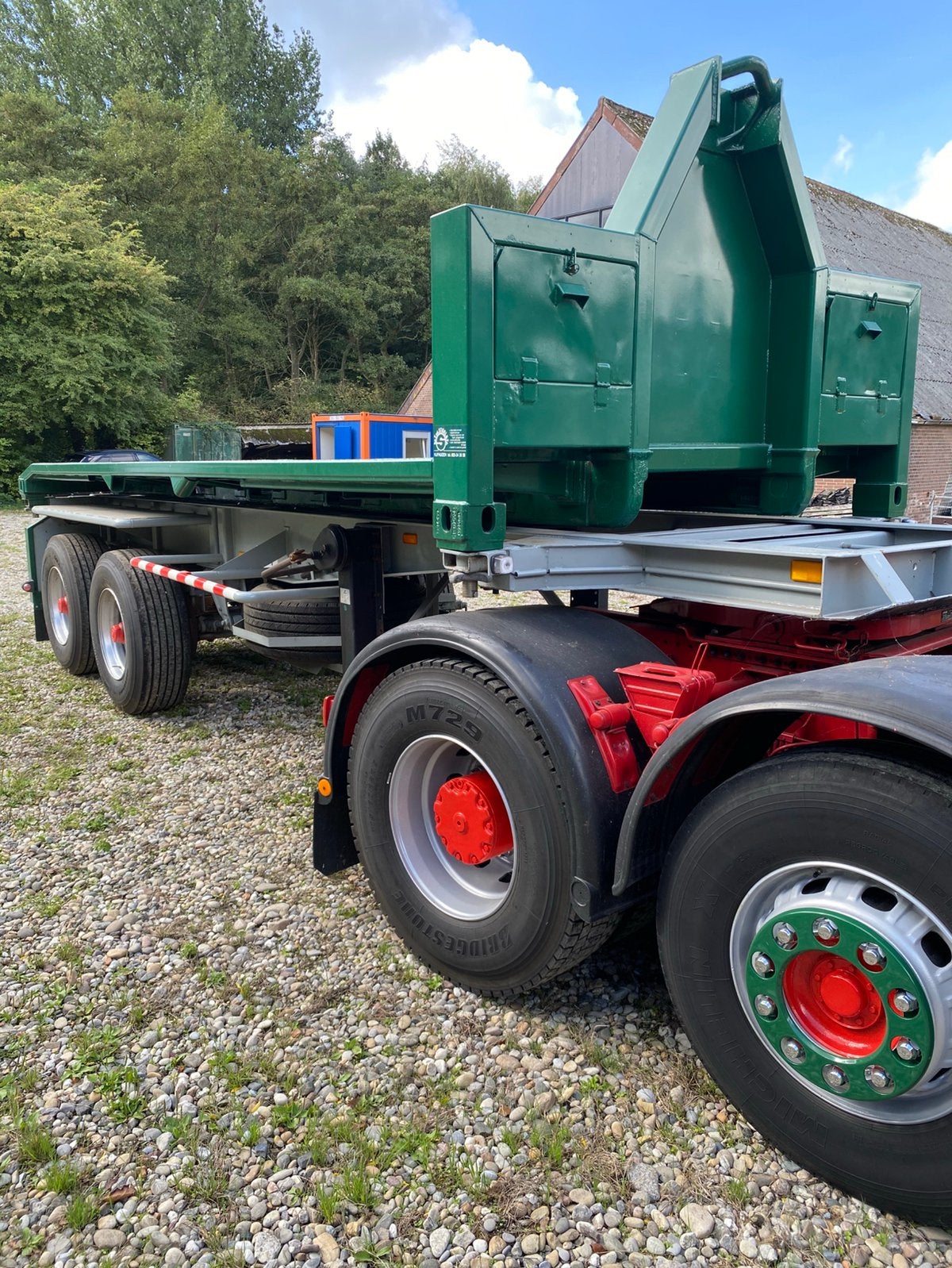 Pacton containerchassis inclusief haakarm container, Auto's, Overige merken, Particulier, Zilver of Grijs, Te koop