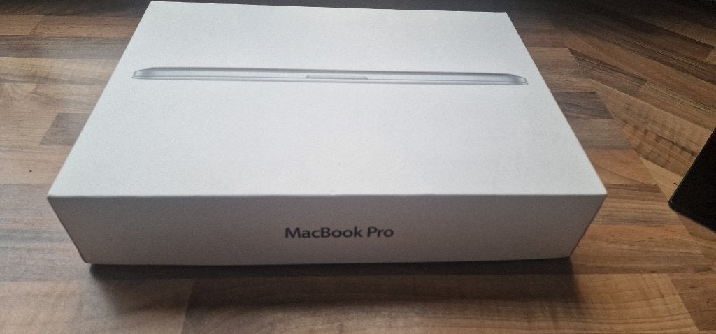 Macbook pro 13.3"/2.6GHz/8gb/256GB SSD A1502, MacBook Pro, 256 GB, 2 tot 3 Ghz, Qwerty