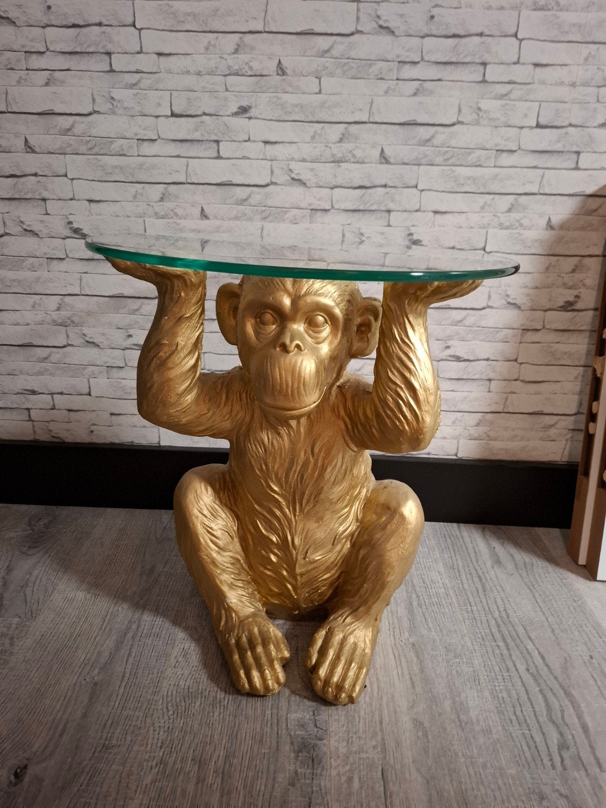 BIJZET TAFEL GOUDKLEURIGE AAP, Huis en Inrichting, Tafels | Bijzettafels, Ophalen, Rond, Minder dan 55 cm, 45 tot 60 cm