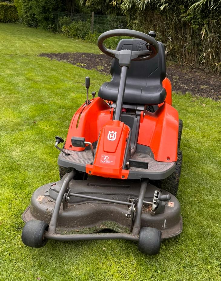 Nette husqvarna 112C frontmaaier, Ophalen, Cirkelmaaier, Gebruikt, Mulchfunctie