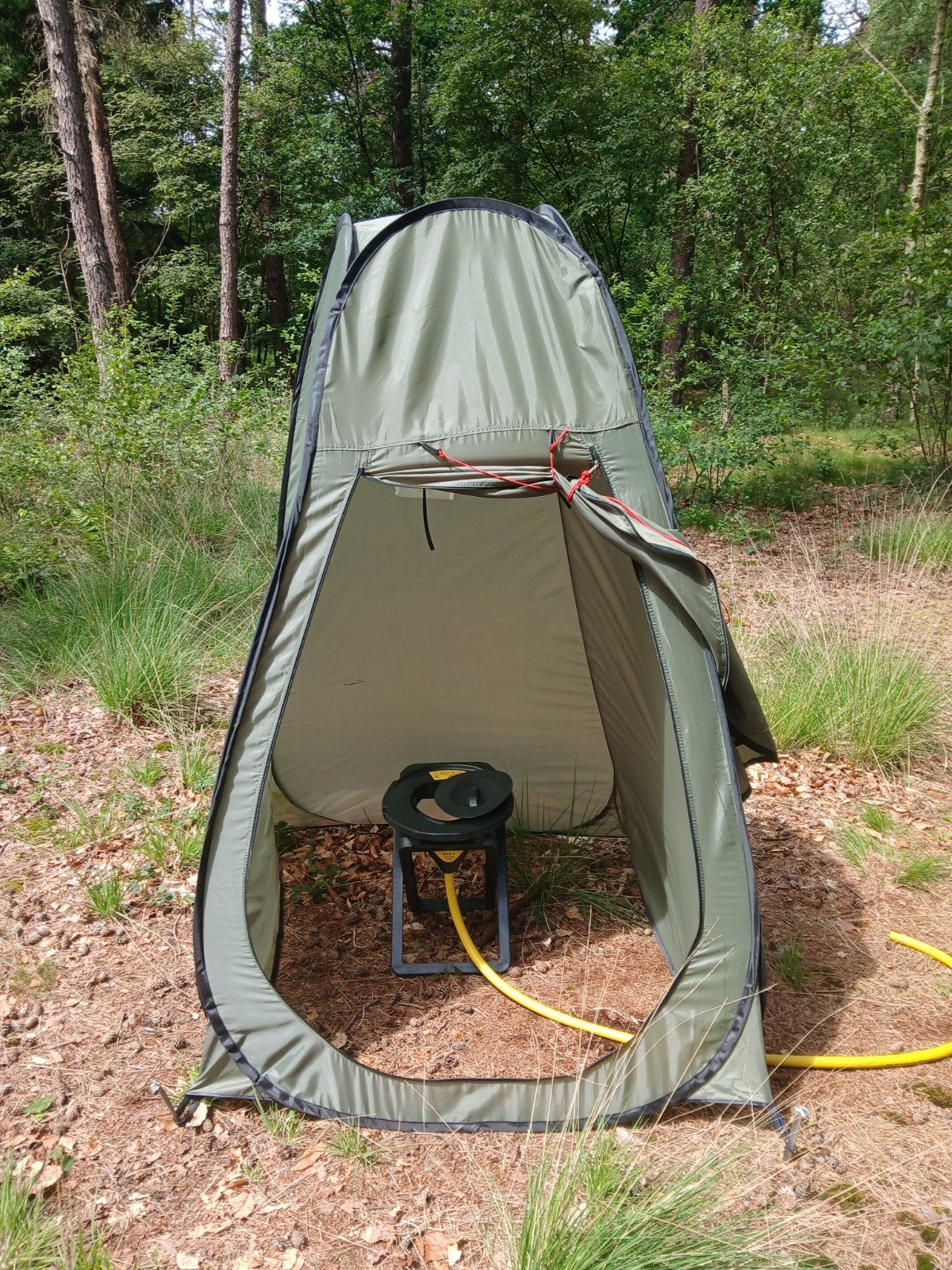 Pop-up tent met draagbaar campingtoilet, Ophalen, Zo goed als nieuw