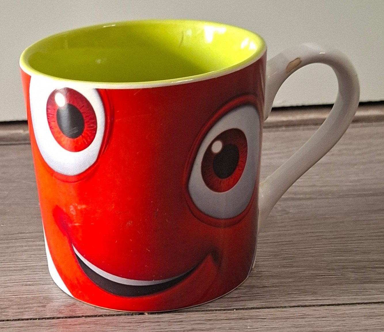 disneyland paris nemo kopje, Ophalen of Verzenden, Overige figuren, Zo goed als nieuw, Servies