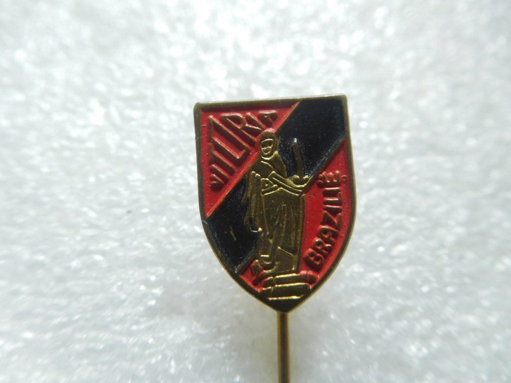 speldje FC Victoria Brazilië, Verzamelen, Speldjes, Pins en Buttons, Verzenden, Zo goed als nieuw, Overige onderwerpen