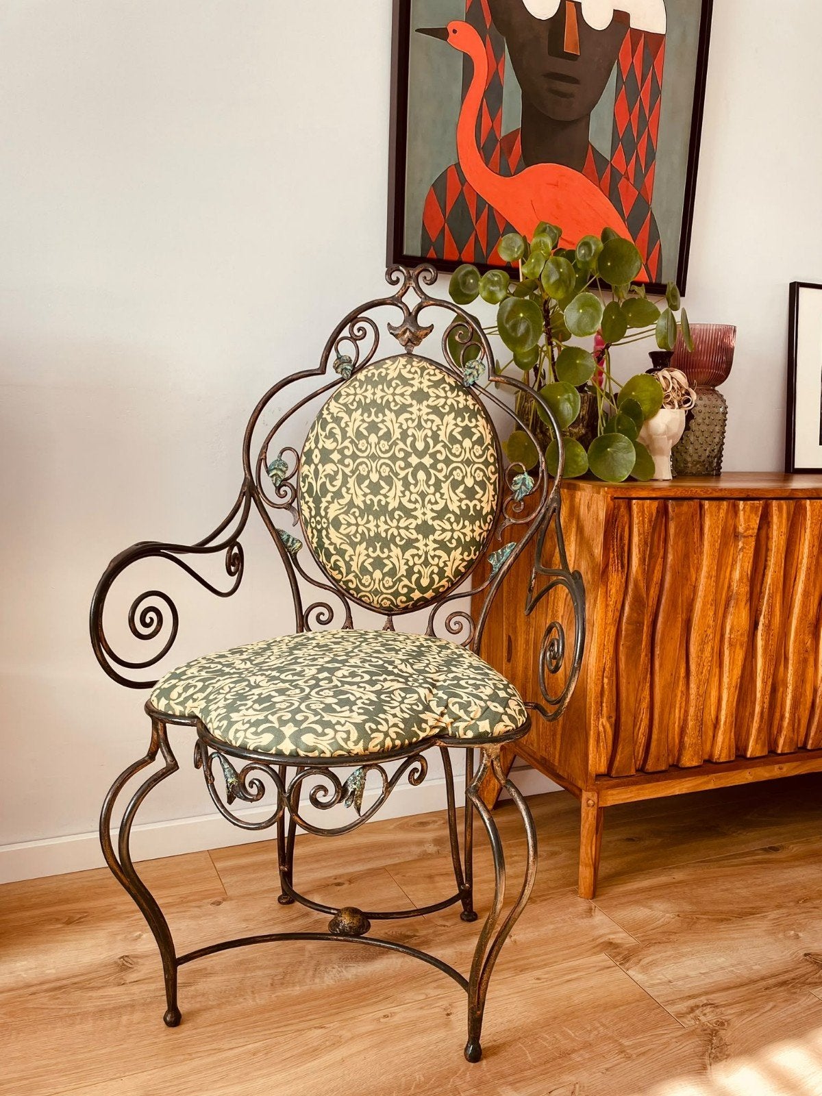 Brocante landelijke boho fauteuil - smeedijzeren stoel, Huis en Inrichting, Ophalen, Minder dan 75 cm, Zo goed als nieuw, Metaal