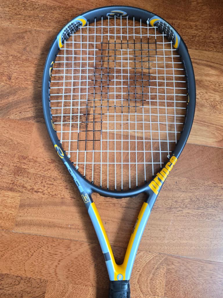 Prince Force 3 Graphtech Ti Tennisracket - speelklaar, Sport en Fitness, Tennis, Ophalen of Verzenden, Racket, Prince, L3