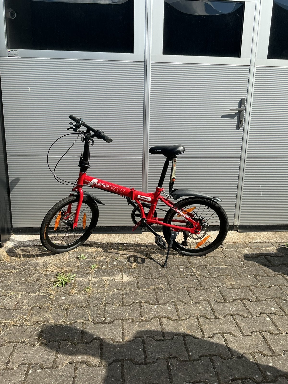 Rode vouwfiets 7 versnellingen, Fietsen en Brommers, Fietsen | Vouwfietsen, Ophalen, 20 inch of meer, Versnellingen, Zo goed als nieuw