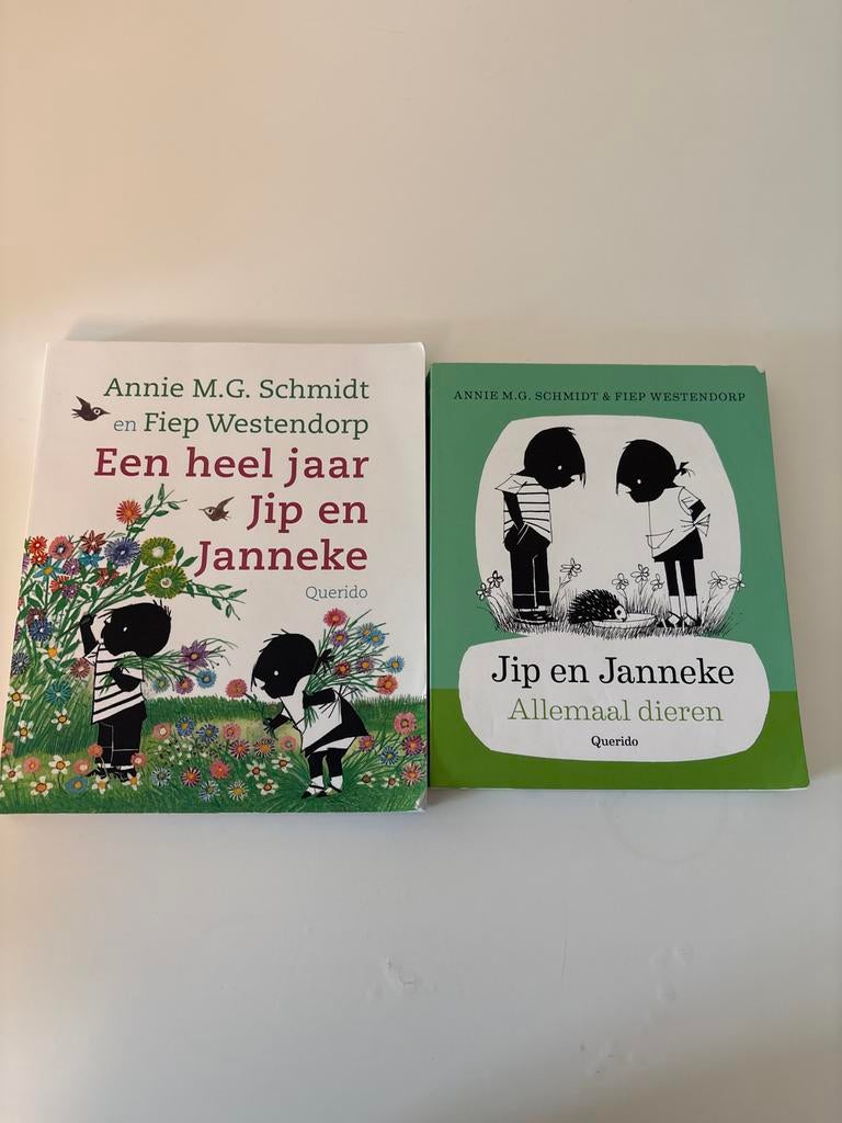 Jip en Janneke boeken: Een heel jaar & Allemaal dieren, Ophalen of Verzenden, Gelezen, 3 tot 4 jaar
