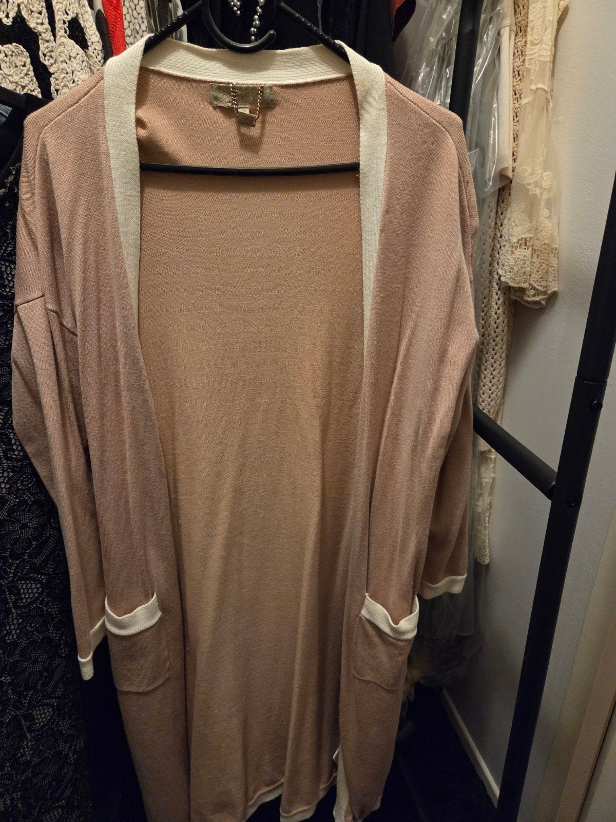 Roze vest van josV, maat M, Maat 38/40 (M), Ophalen of Verzenden, Zo goed als nieuw, Roze