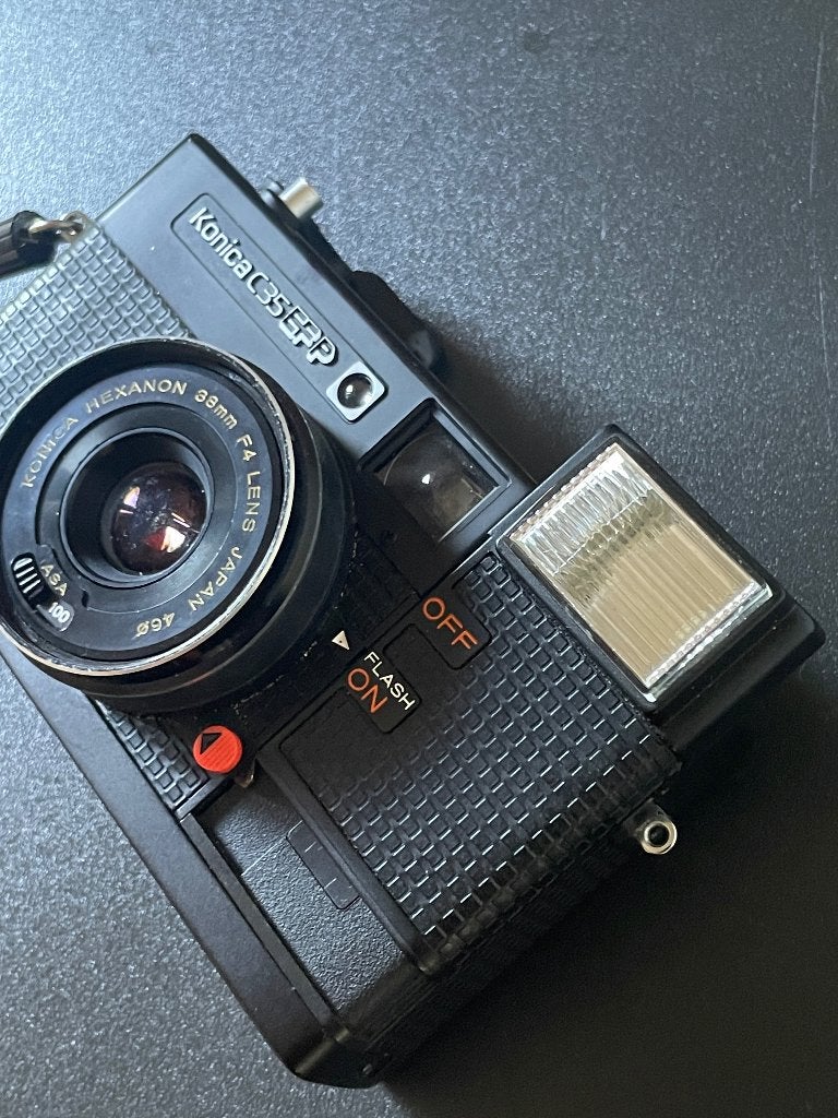 Konica c35 EF-P compact analoog fototoestel fotocamera, Ophalen of Verzenden, Gebruikt, Compact, Konica