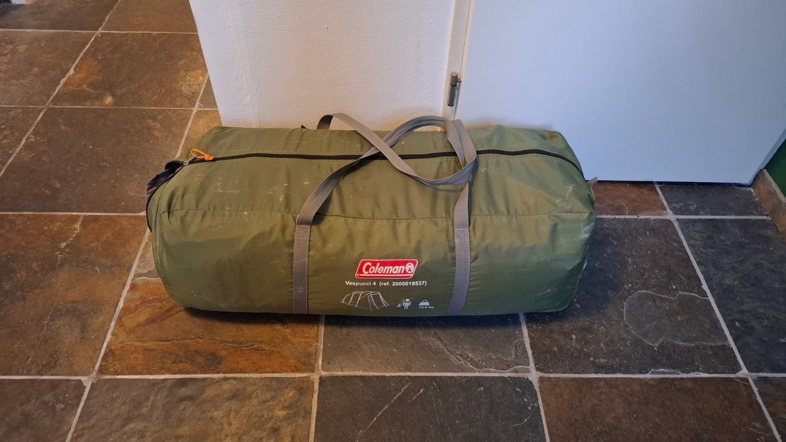 Coleman Vespucci 4 Tent - tent nog goed, achterste stok stuk, Ophalen, Gebruikt, Tot en met 4