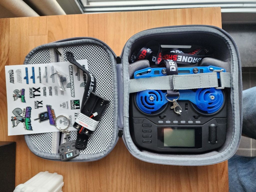 Radiomaster Boxer ELRS + 6200mAh 2S LiPo, Ophalen of Verzenden, Zo goed als nieuw, Geen camera, Meer dan 45 minuten