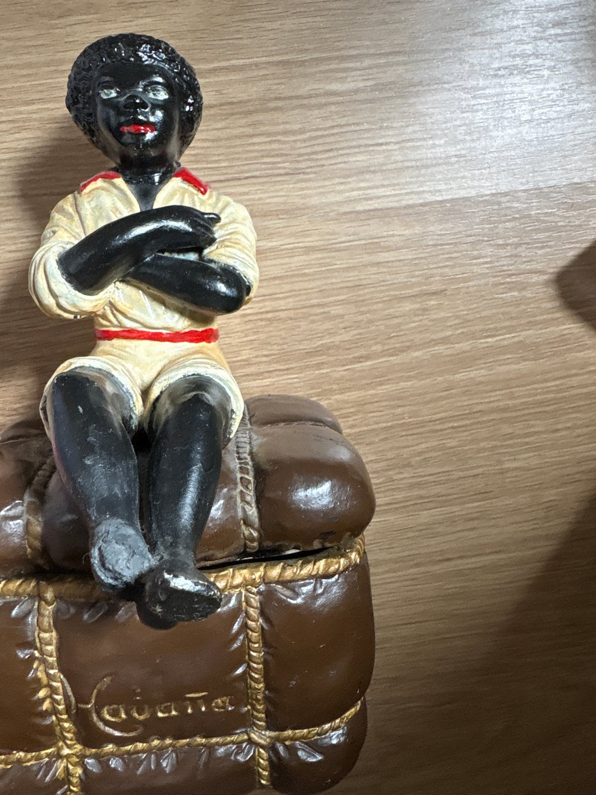 Vintage sigarettendoosje 'Cabana' met beeldje, Antiek en Kunst, Ophalen